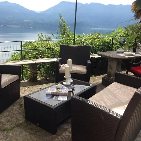 Residenza Le Camelie Apartment