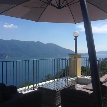 Apartment Residenza Le Camelie