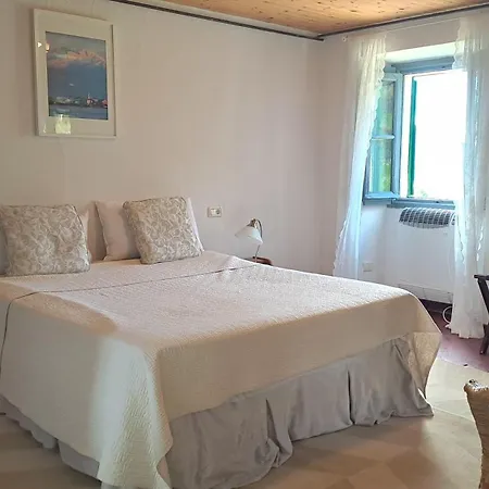 Apartment Residenza Le Camelie Oggebbio