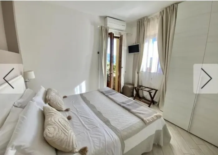 Residenza Le Camelie Apartament Oggebbio