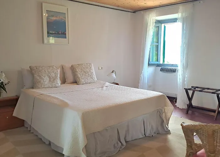 Apartment Residenza Le Camelie Oggebbio